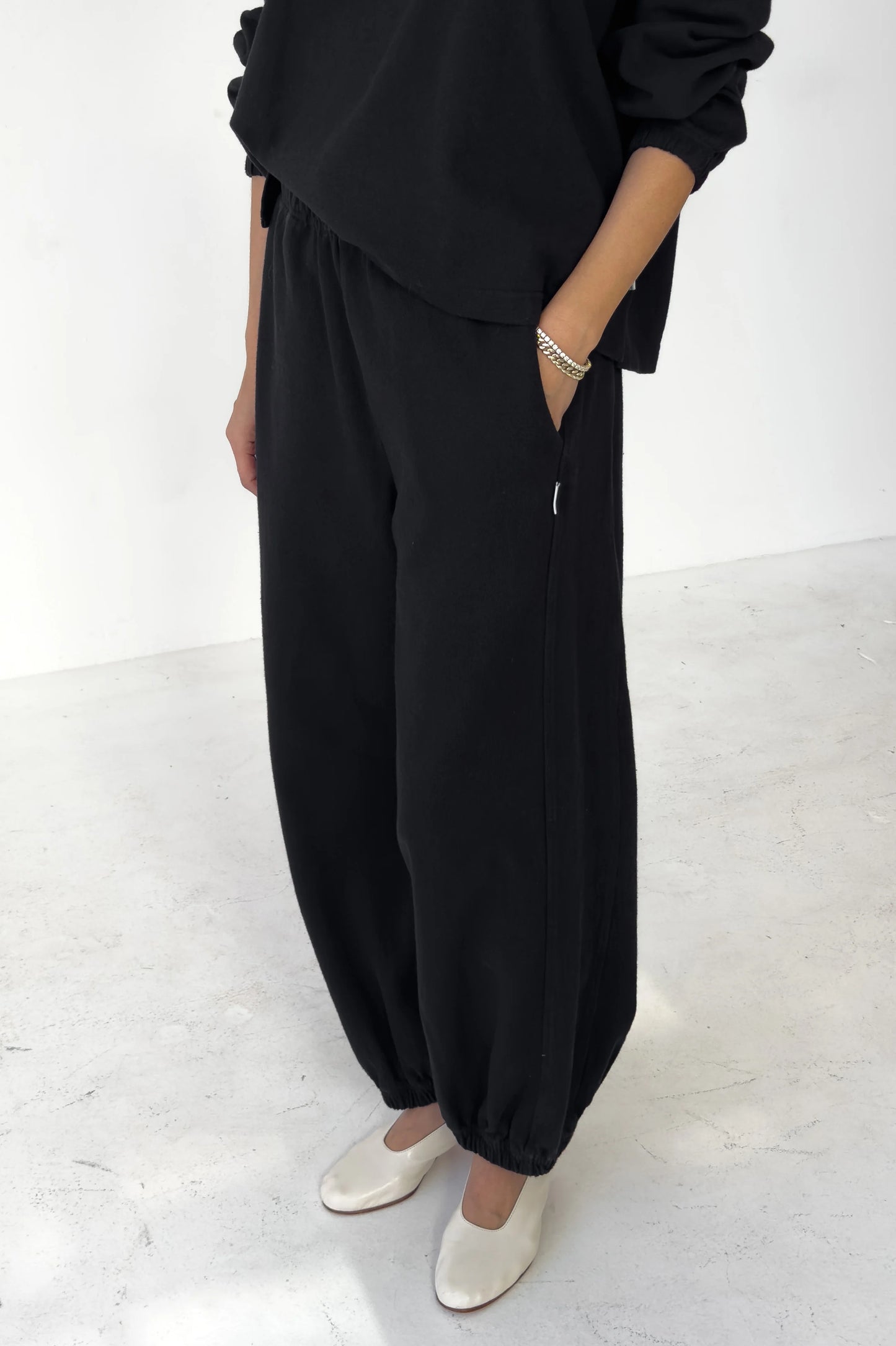 LE BON SHOPPE Ballon Pants - Black