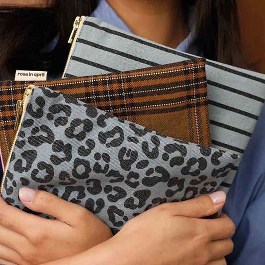 ROSE IN APRIL Flat Bag - Tan Tartan